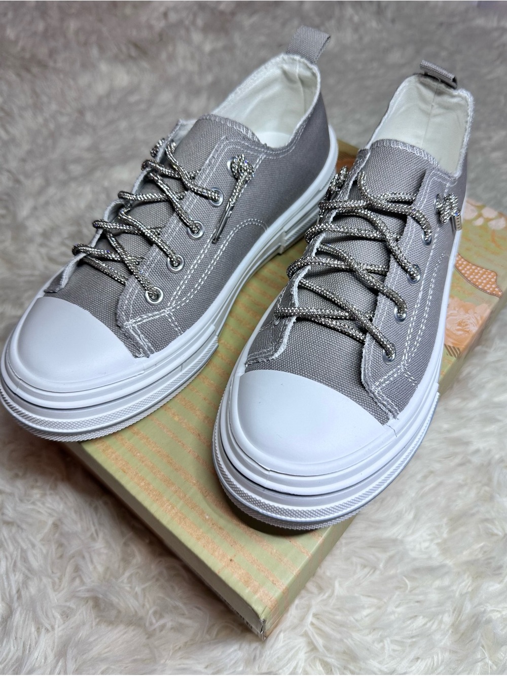 Very G Gray Canvas Platform Sneakers with White Toe